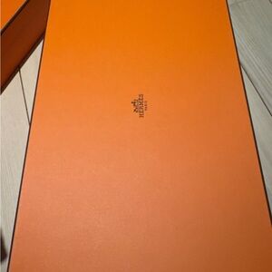 Brand new rectangular Hermès Gift Box